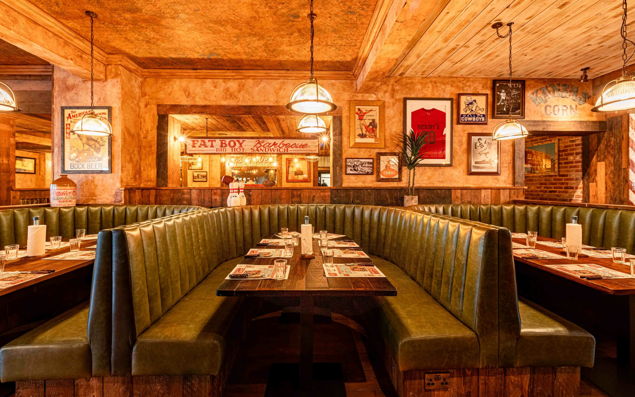 Cosy large family-size booth for parties, occasions and feasts at Hickory's Smokehouse Earlswood